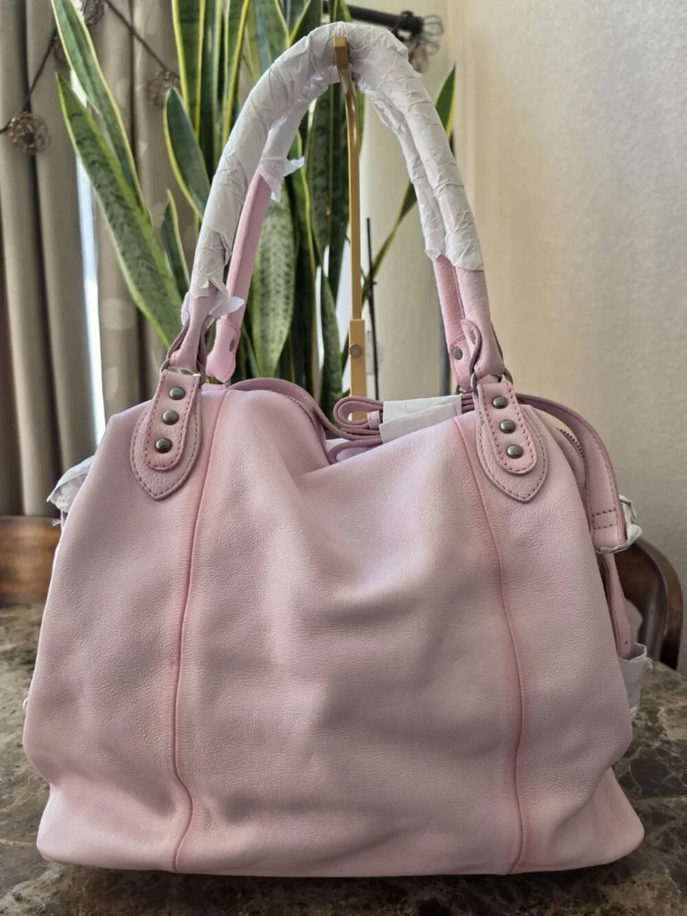 Free People Large Emerson Tote Bag NWT Peony Pink Pebbled Leather Shoulder Cross - Picture 5 of 10